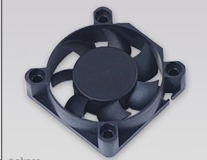 Akasa ventilátor 4cm, DFS401012M, 3pin, černý