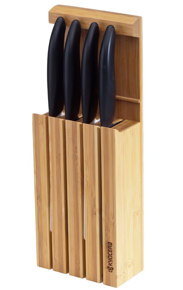 Kyocera stojan na 4 keramické nože- vyrobeno z bambusu (pro max. délku čepele 20 cm) BAMBOO KNIFE BLOCK