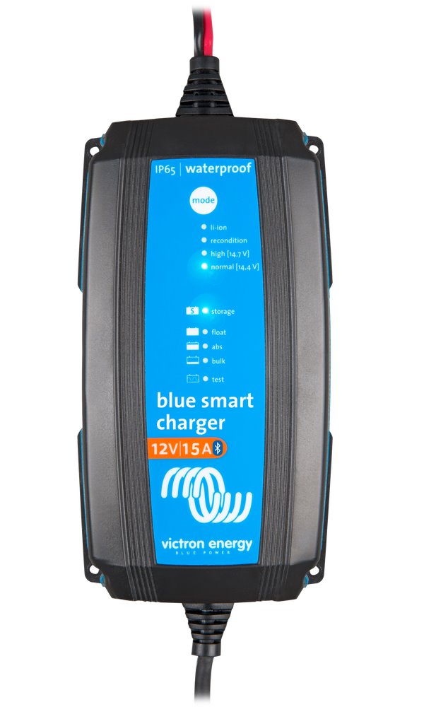 Victron BlueSmart IP65 chytrá nabíječka baterií 12V/15A + DC konektor BPC121531064R